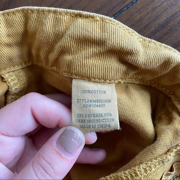 Yellow mini jean skirt with adjustable waist - Picture 7 of 8